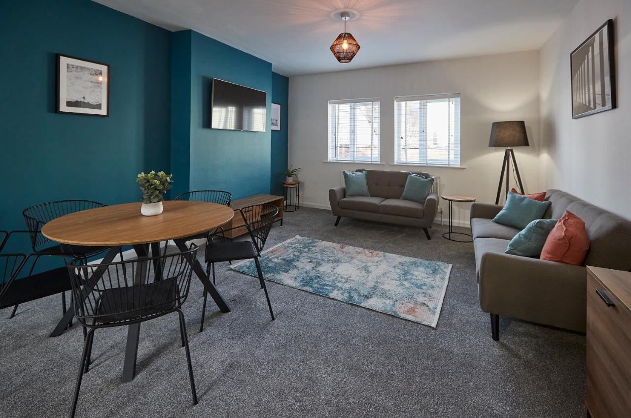 Host & Stay - Endeavour Apartments Вітбі Екстер'єр фото