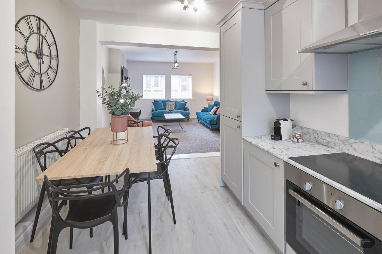 Host & Stay - Endeavour Apartments Вітбі Екстер'єр фото
